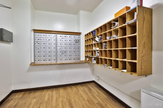 2401 Ingleside Ave Unit 10D, Cincinnati, OH 45206 - surrounding community with mail area