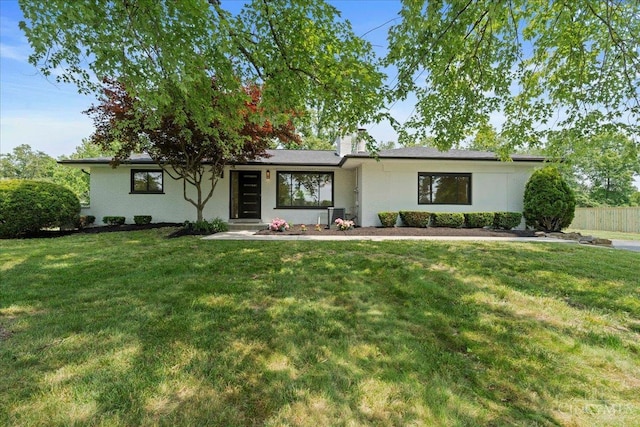10047 Humphrey Rd, Sycamore Twp, OH 45242 - photo 1