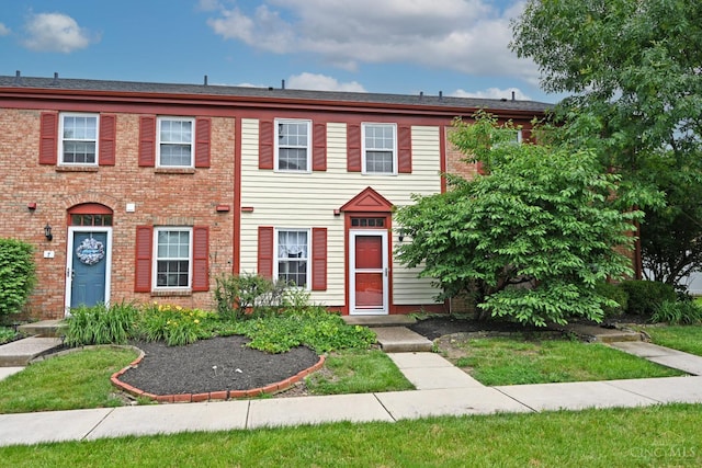 5 Spotswood Cmn, Union Twp, OH 45103 - view of townhome / multi-family property