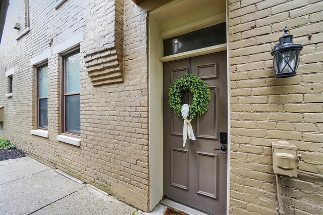 983 Paradrome St Unit A, Cincinnati, OH 45202 - entrance to property with brick siding