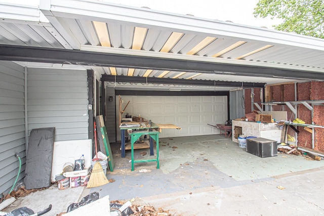 800 Richardson Dr, Middletown, OH 45042 - view of garage