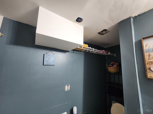 223 Park St, Middletown, OH 45044 - interior space