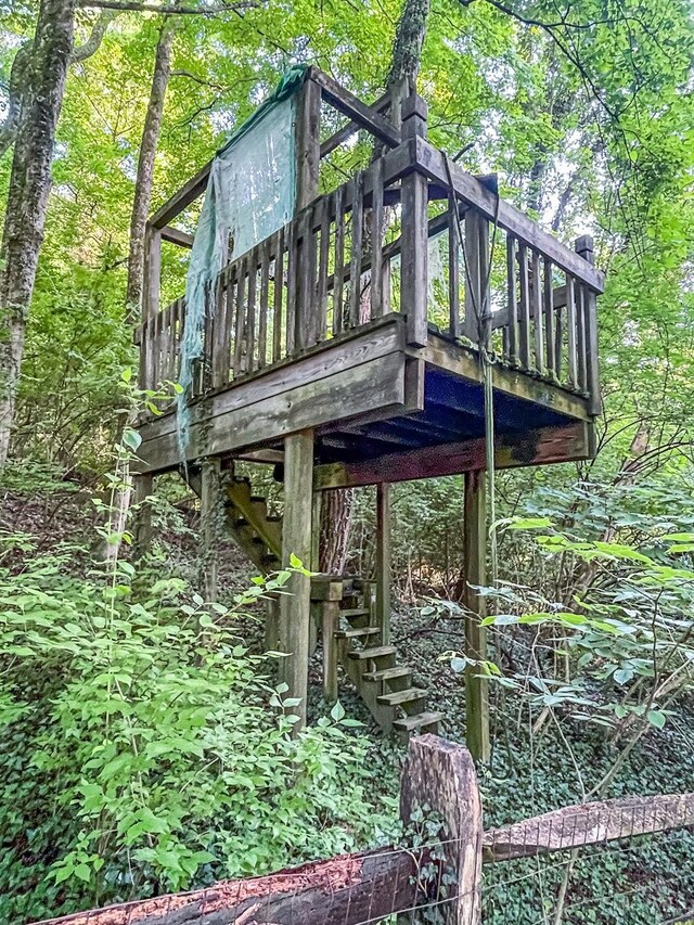1588 Moon Valley Ln, Anderson Twp, OH 45230 - view of outdoor structure with stairs