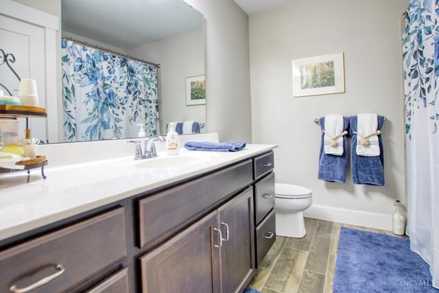 2645 Autumn Harvest Dr, Deerfield Twp, OH 45140 - full bath with vanity, wood finished floors, and a shower with curtain