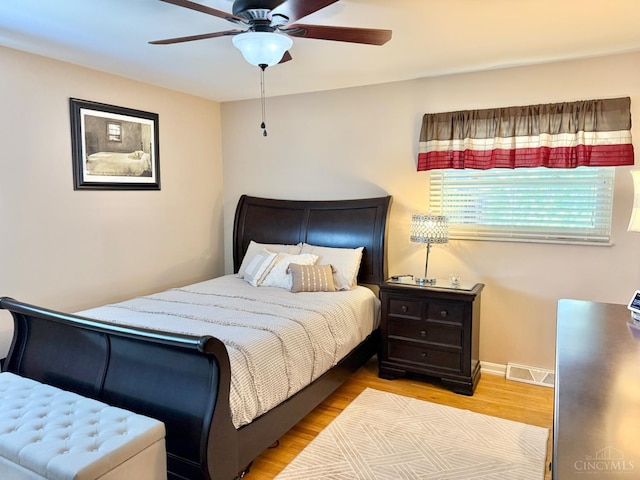 4375 Airycrest Ln, Cincinnati, OH 45211 - bedroom featuring light wood finished floors and a ceiling fan