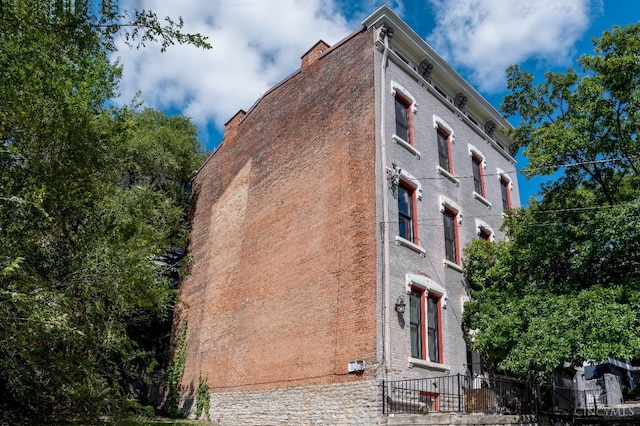 306 Mulberry St Unit 2, Cincinnati, OH 45202 - view of building exterior