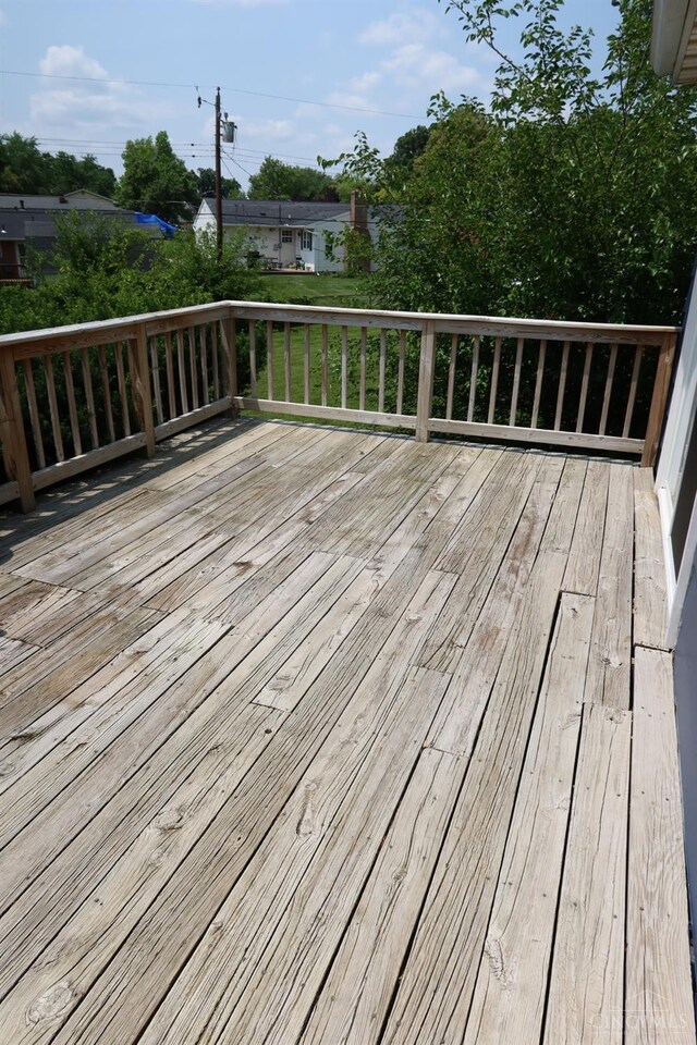 704 Trafalgar Ct, Middletown, OH 45044 - view of wooden deck