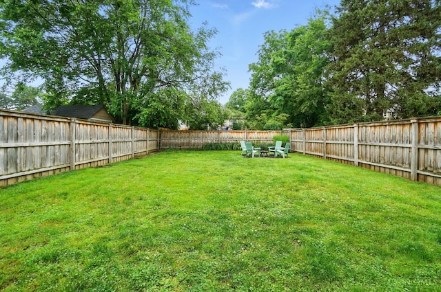 7002 Cambridge Ave, Columbia Twp, OH 45227 - view of fenced backyard