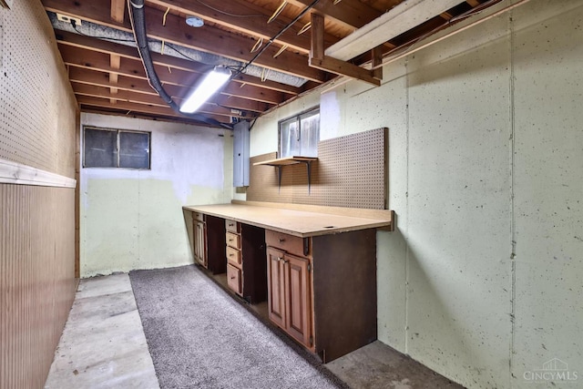 10730 Adventure Ln, Montgomery, OH 45242 - below grade area with a workshop area