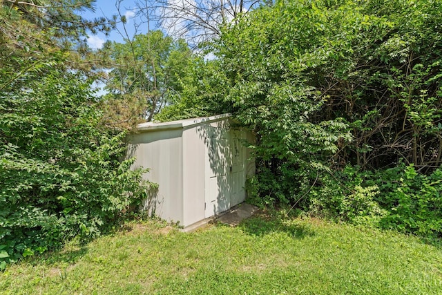 3494 Poole Rd, Colerain Twp, OH 45251 - view of shed