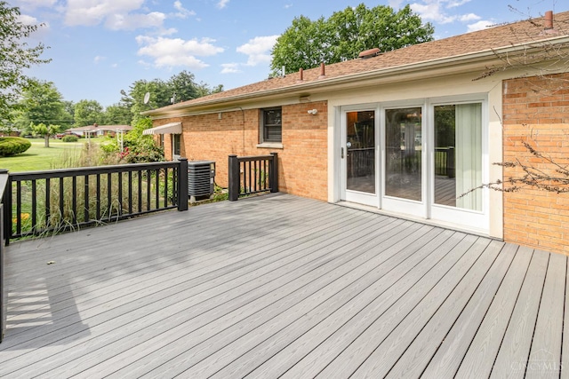 755 Jarole Dr, Union Twp, OH 45245 - view of wooden terrace