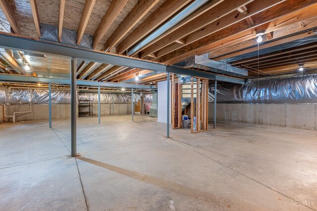 7194 Orchard View Ln, Salem Twp, OH 45152 - view of unfinished basement