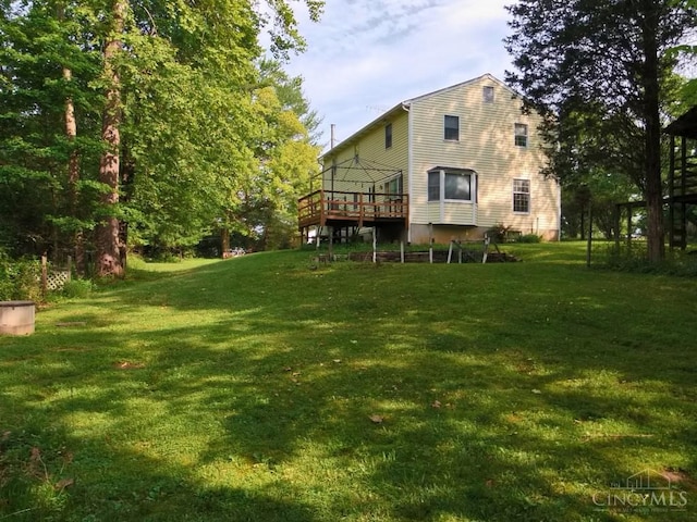 1601 W Concord Rd, Pierce Twp, OH 45102 - view of grassy yard with a deck