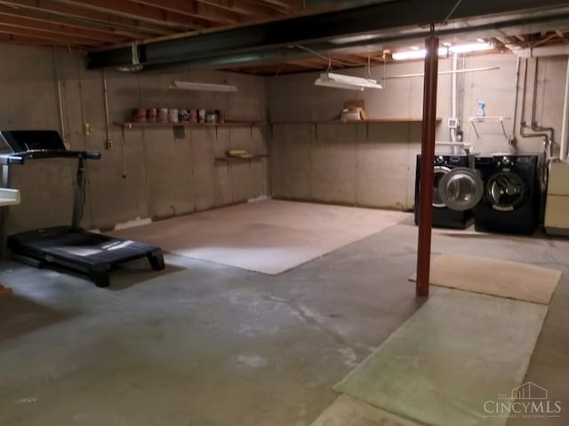 1601 W Concord Rd, Pierce Twp, OH 45102 - unfinished below grade area with washer and dryer