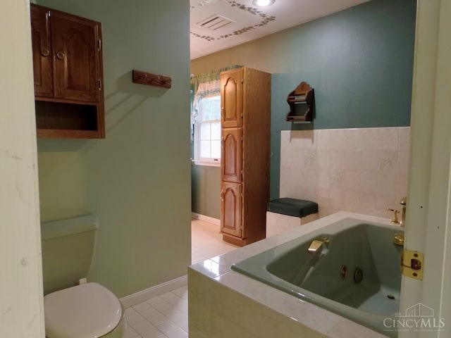 1601 W Concord Rd, Pierce Twp, OH 45102 - bathroom featuring a whirlpool tub and tile patterned flooring