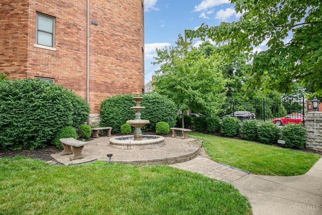 2356 Park Ave Unit 9, Cincinnati, OH 45206 - view of yard
