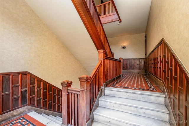 2356 Park Ave Unit 9, Cincinnati, OH 45206 - stairway featuring a towering ceiling