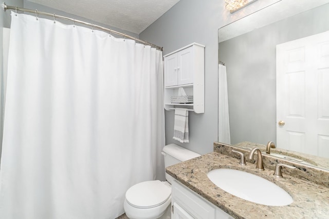 5985 Marsh Cir, Goshen Twp, OH 45140 - bathroom with vanity and a textured ceiling