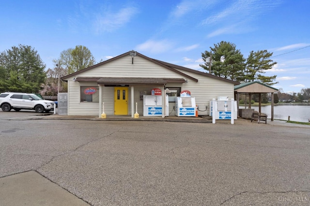 648 Odenwald Dr, Perry Twp, OH 45118 - view of property featuring a water view