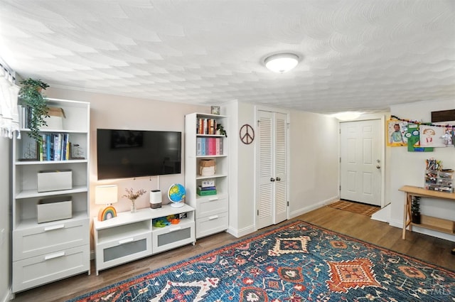 3862 Settle Rd, Mariemont, OH 45227 - living room with wood finished floors and baseboards