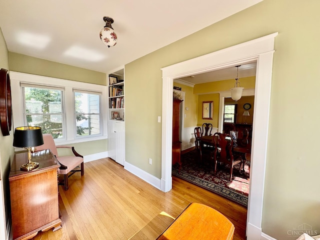 2617 Milton Rd, Middletown, OH 45042 - sitting room featuring light wood finished floors