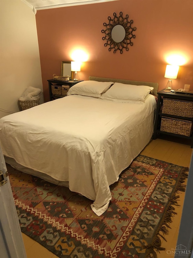 316 W S St, Hillsboro, OH 45133 - bedroom with crown molding