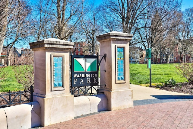 1407 Vine St Unit 303, Cincinnati, OH 45202 - community / neighborhood sign featuring a lawn