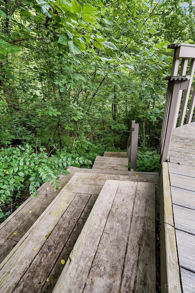3057 Fox Den Ln, Anderson Twp, OH 45244 - view of deck