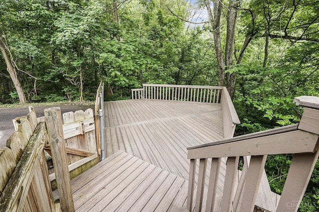 3057 Fox Den Ln, Anderson Twp, OH 45244 - view of deck