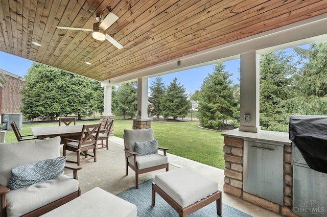 10285 Plantation Pointe Dr, Symmes Twp, OH 45140 - view of patio with outdoor dining space, ceiling fan, and an outdoor living space
