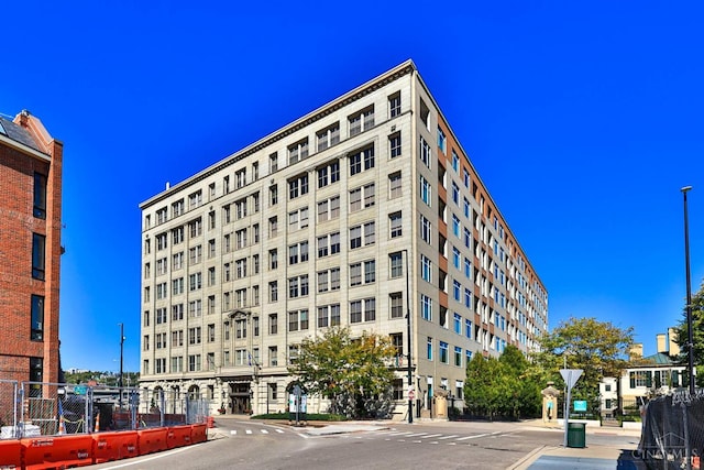 400 Pike St Unit 921, Cincinnati, OH 45202 - view of building exterior