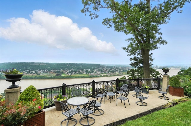 2401 Ingleside Ave Unit 8D, Cincinnati, OH 45206 - view of patio / terrace with a water view