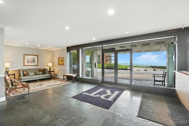 2401 Ingleside Ave Unit 8D, Cincinnati, OH 45206 - building lobby with recessed lighting