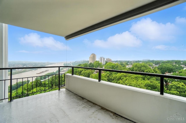 2401 Ingleside Ave Unit 8D, Cincinnati, OH 45206 - view of balcony