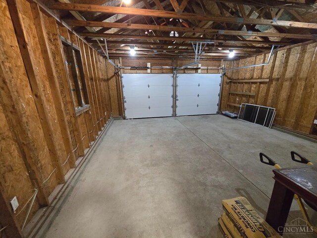 423 Howard St, Wilmington, OH 45177 - view of garage