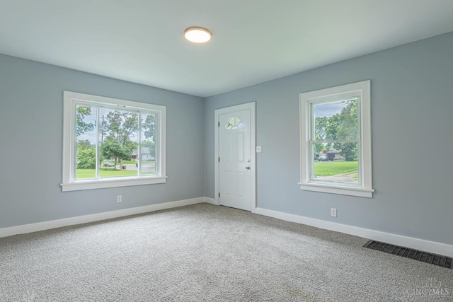 2456 Wilbraham Rd, Middletown, OH 45042 - spare room featuring healthy amount of natural light and carpet flooring