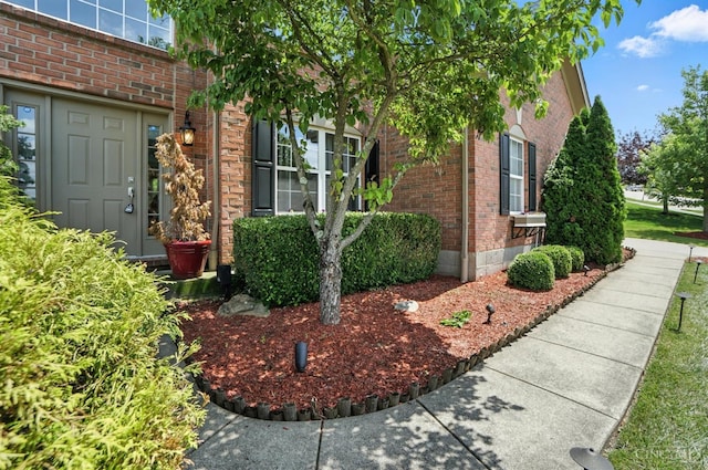 4870 Highland Oaks Dr, Green Twp, OH 45248 - property entrance with brick siding