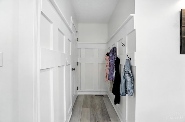4870 Highland Oaks Dr, Green Twp, OH 45248 - mudroom featuring wood finished floors
