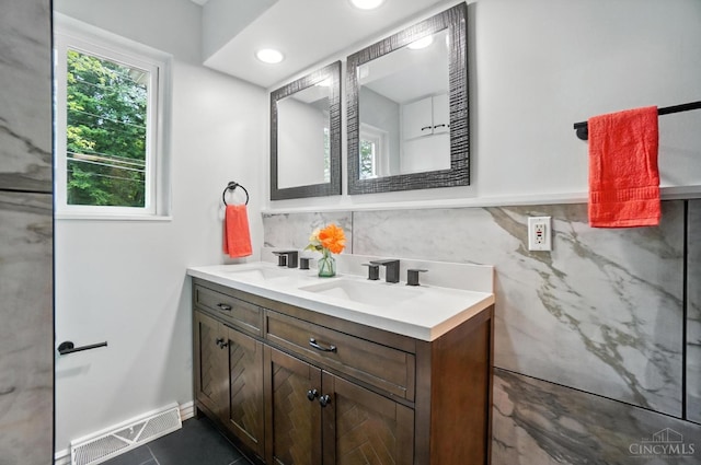 2000 Neeb Rd, Green Twp, OH 45233 - full bath featuring double vanity, tile patterned flooring, and recessed lighting