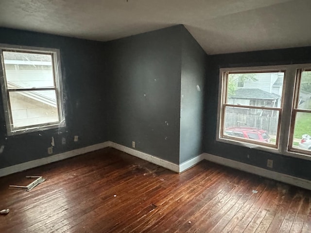 1812 Carroll Ave, Middletown, OH 45042 - additional living space with dark wood finished floors and baseboards