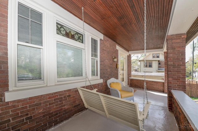 2851 Pine Grove Ave, Cincinnati, OH 45208 - view of porch