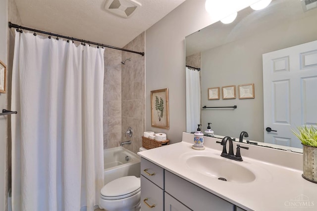 6352 Copperleaf Ln, Miami Twp, OH 45140 - bathroom with vanity and shower / bath combo with shower curtain