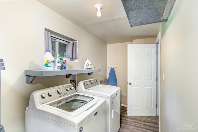 4 Brooklyn Ln, Miami Twp, OH 45150 - washroom featuring washer and dryer and wood finished floors