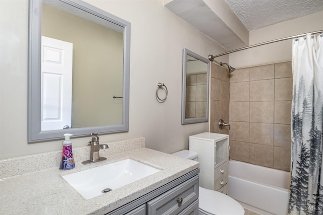 4 Brooklyn Ln, Miami Twp, OH 45150 - full bath featuring vanity and shower / bath combo