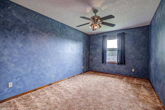 2974 Acer Ct, Ross Twp, OH 45013 - spare room featuring carpet flooring, a textured ceiling, and a ceiling fan