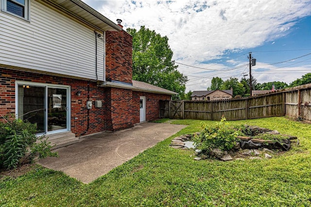 2974 Acer Ct, Ross Twp, OH 45013 - fenced backyard with a patio and entry steps