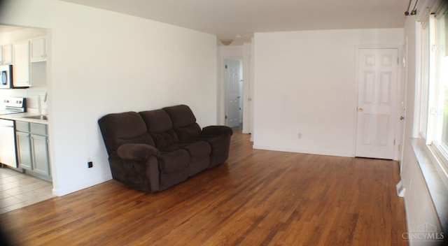 10829 Lemarie Dr, Sharonville, OH 45241 - photo 7