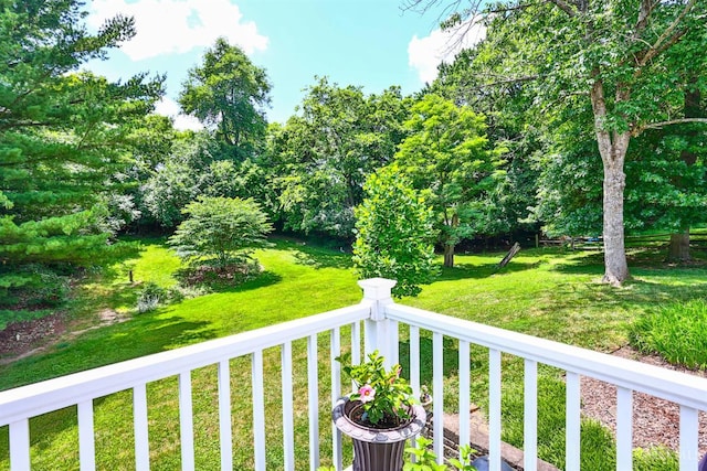 8050 Redhaven Ct, Colerain Twp, OH 45247 - view of balcony