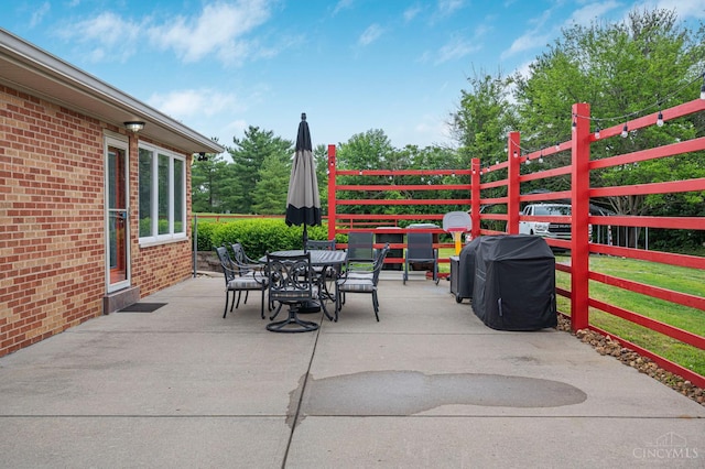 854 Nordyke Rd, Anderson Twp, OH 45255 - view of patio with outdoor dining space and grilling area