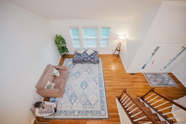 5815 Running Fox Ln, Mason, OH 45040 - living area with wood finished floors
